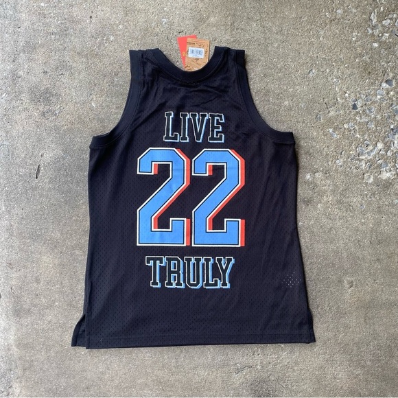 Mitchell & Ness x Truly U Jersey - Size M - Medium - New with Tags - Basketball - Picture 6 of 6